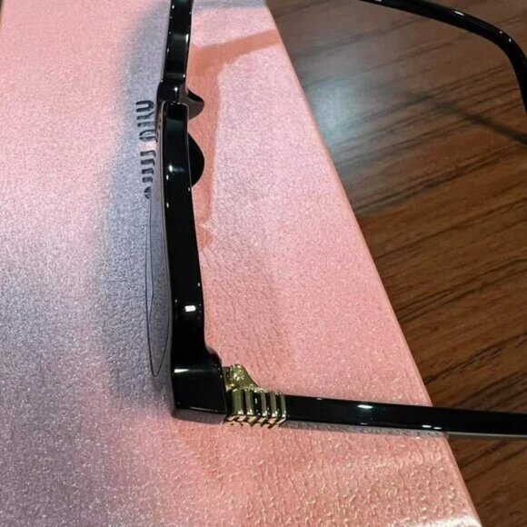 Miu Miu Sunglasses main image 4